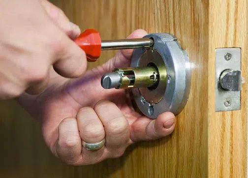 Super Locksmith Services Lynn, MA 781-203-8010 - 29-13